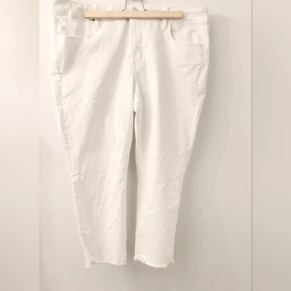 AMERICAN Eagle Outfitters Super Stretch X White Jeans - Picture 4 of 6